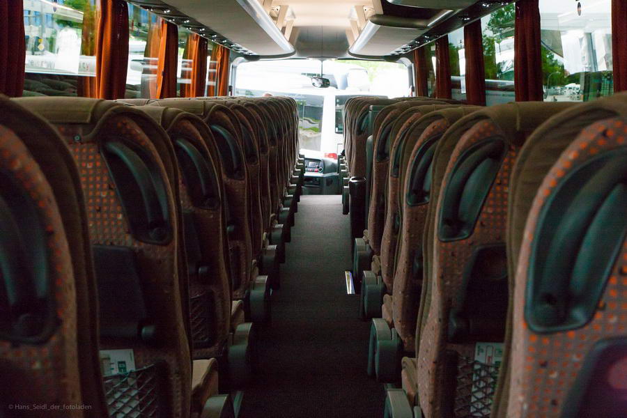 Autobus MAN Lion's Coach L - 57 pohodlných míst pro cestující