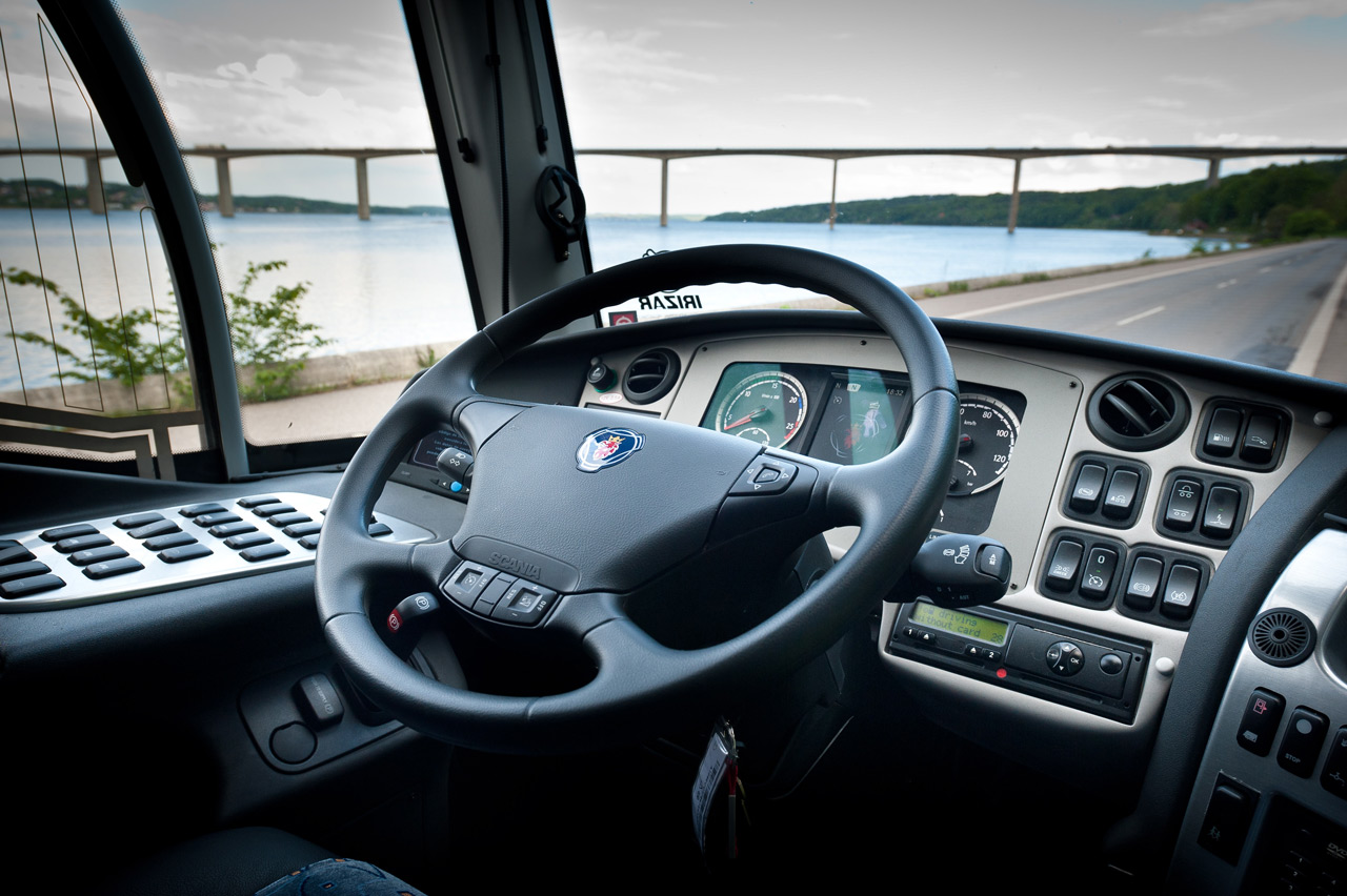 Autobus SCANIA IRIZAR i6 - pracoviště řidiče